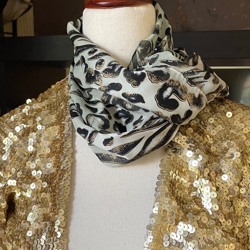vintage scarf - Picture 4 of 8